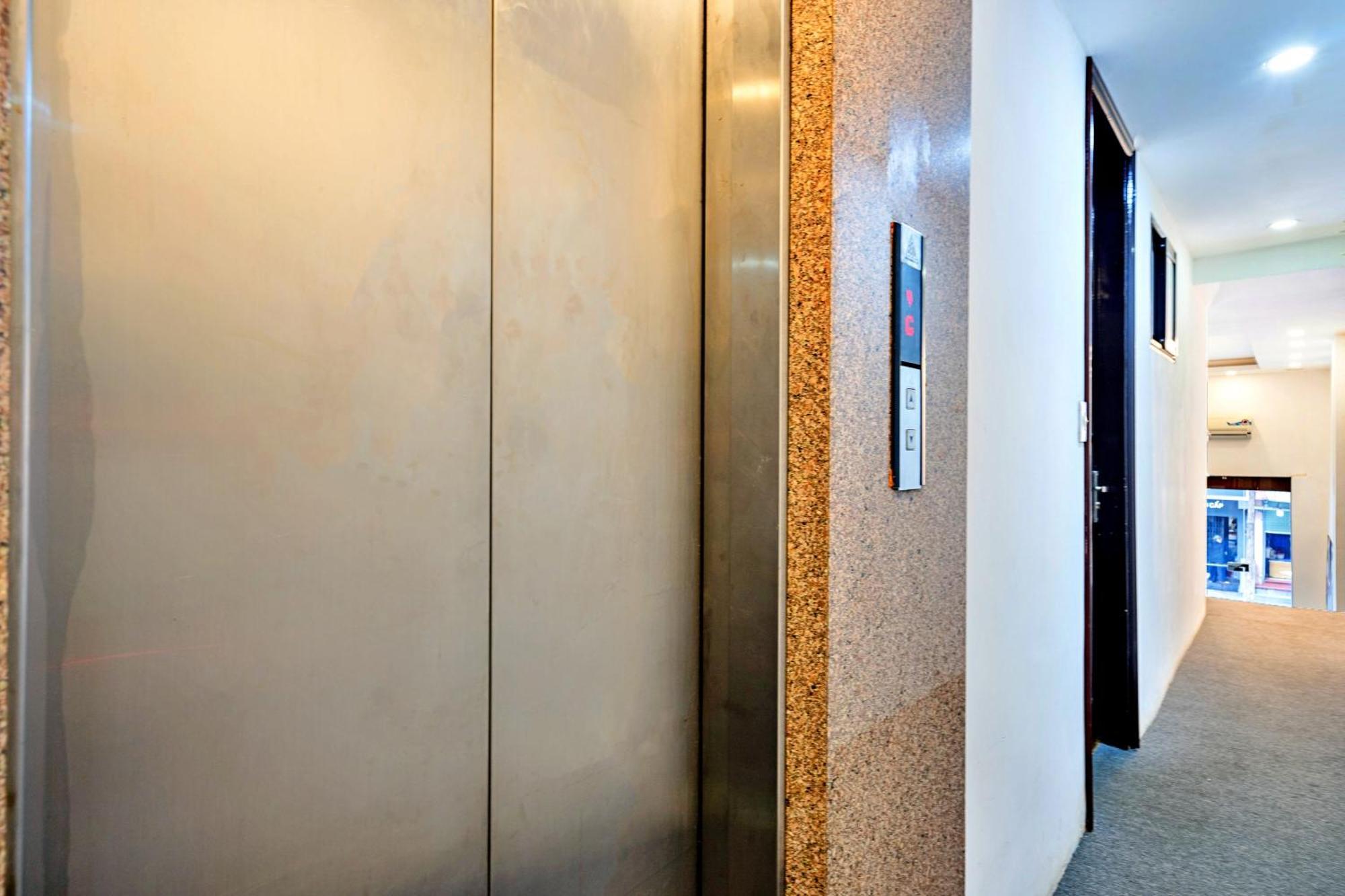 Hanz Ami Central Hotel Hanoï Extérieur photo